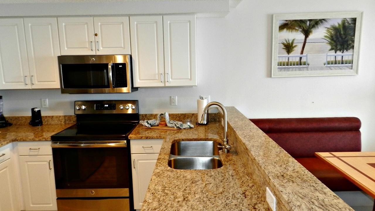 2 Bedroom Resort Condo Direct Oceanfront Wyndham Ocean Walk - Daytona Funland 2226 Daytona Beach Kültér fotó